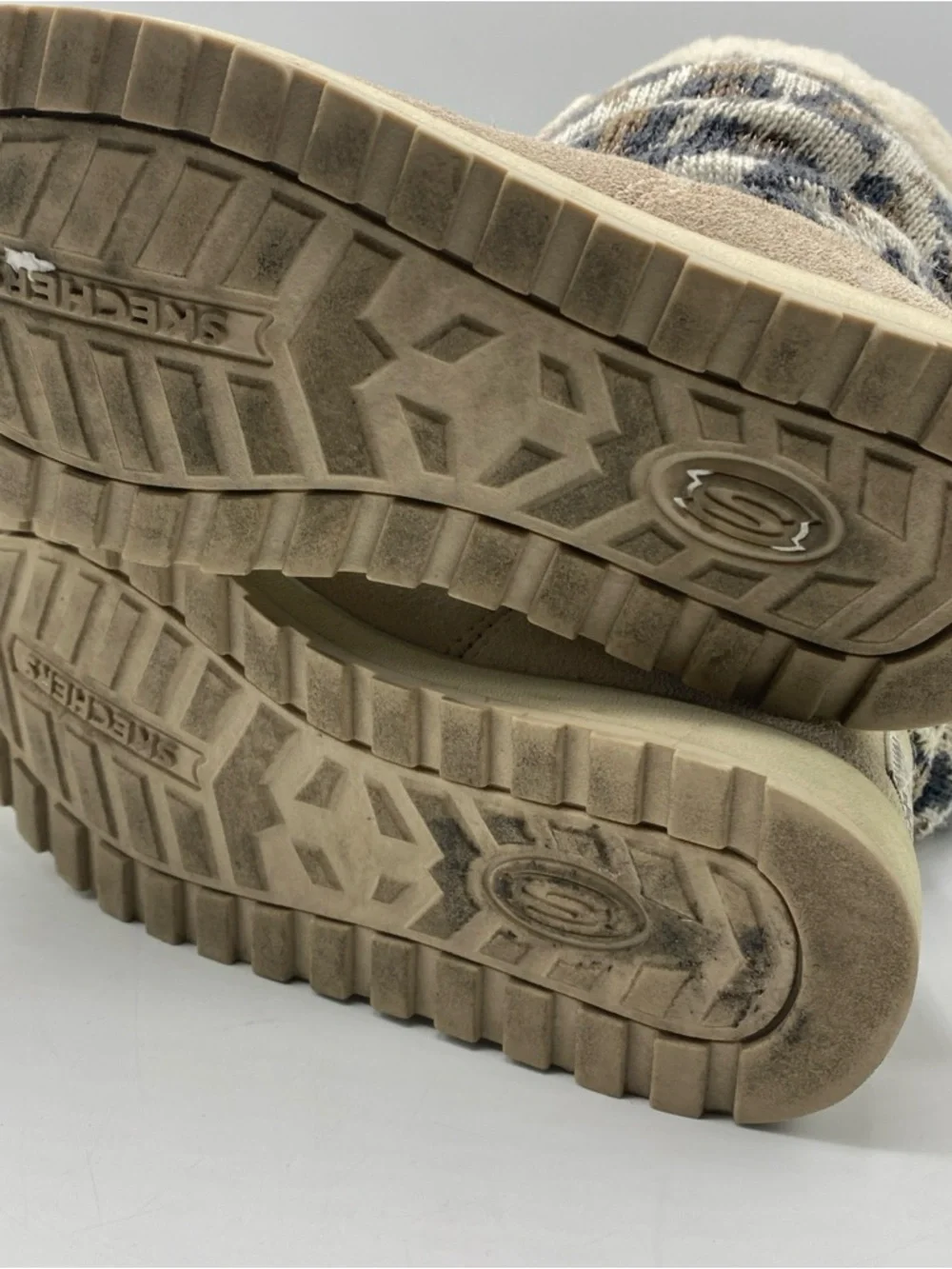 Skechers womens slip